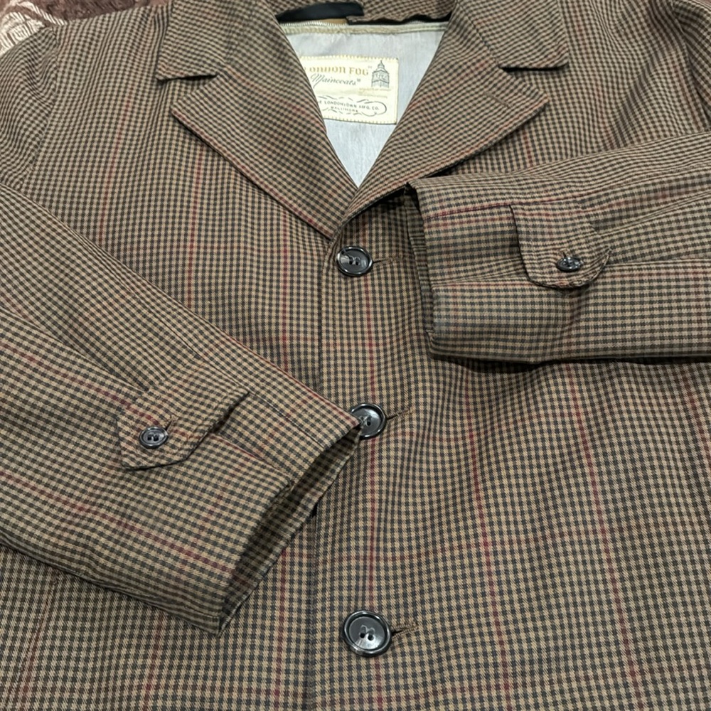Vintage London Fog small checked Trench/ Rain Coat Men’s size 44 or L